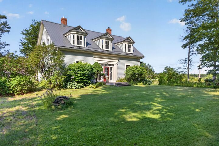 Property Photo: 8480 Highway 2 NS B0M 1L0