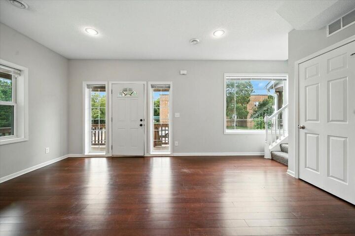 Property Photo:  600 W 32nd Street 3  MN 55408 