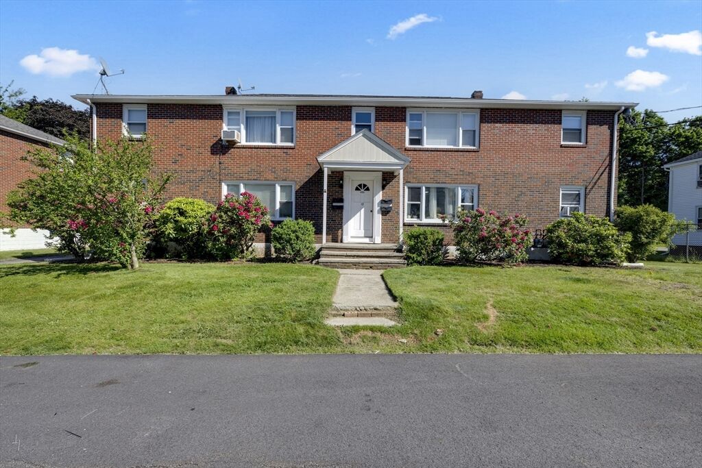 Property Photo: 10 Vecchia Street D MA 01570