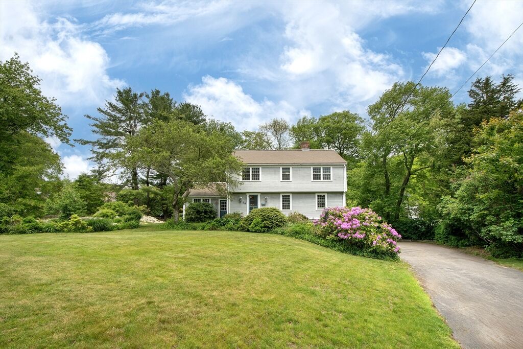 Property Photo: 26 Old Coach Rd MA 02025