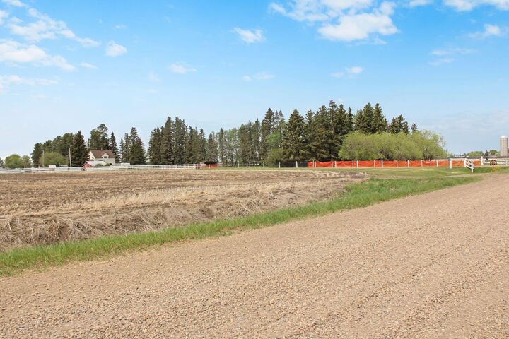 47038 Range Road 191 — photo 1