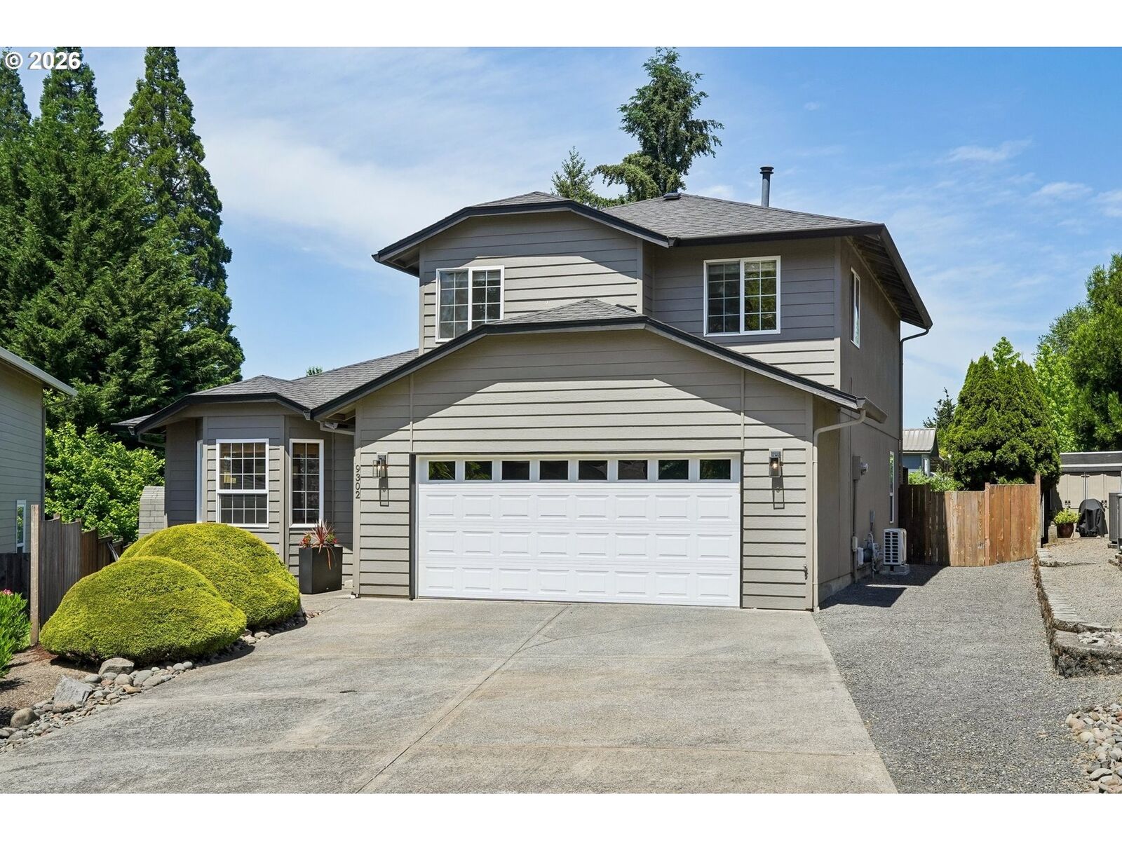 Property Photo: 9302 NE 25th Ct WA 98665