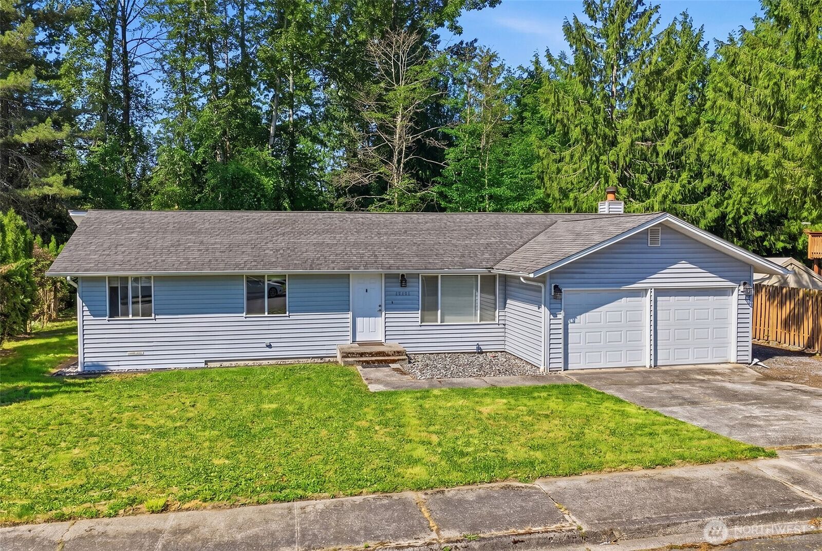 Property Photo:  29213  49th Avenue S  WA 98001 