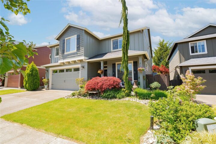 Property Photo: 409 N 43rd Court WA 98642