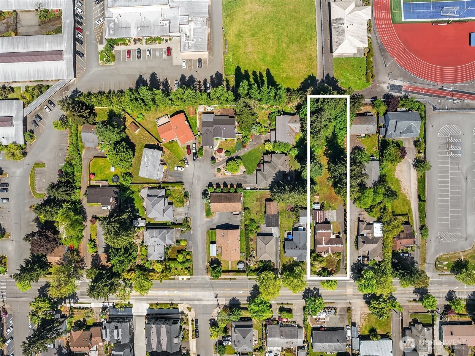 Property Photo: 320 NE 185th Street WA 98155
