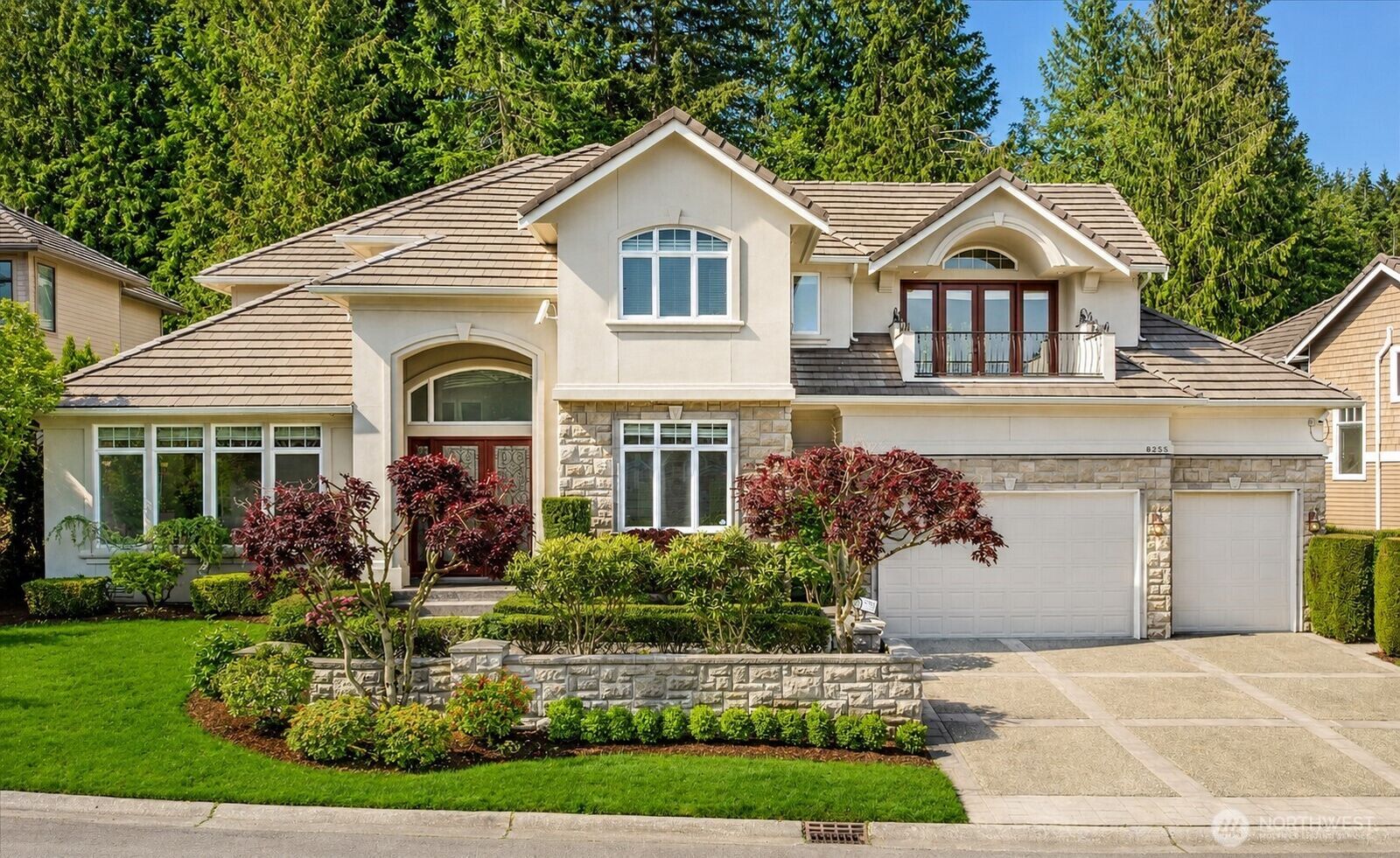 Property Photo:  8255  154th Avenue SE  WA 98059 