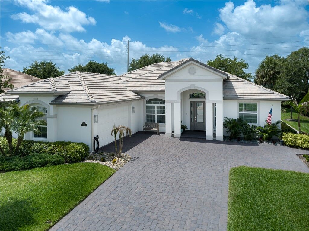 Property Photo:  8245 Halbert Lane  FL 32968 