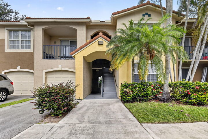 Property Photo:  15115 Michelangelo Boulevard 103  FL 33446 
