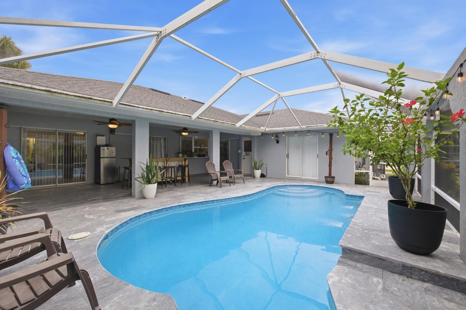 Property Photo:  685 SW Post Terrace  FL 34953 
