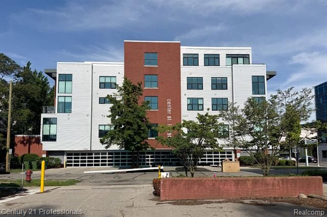 Property Photo:  100 N Center Street 306  MI 48067 