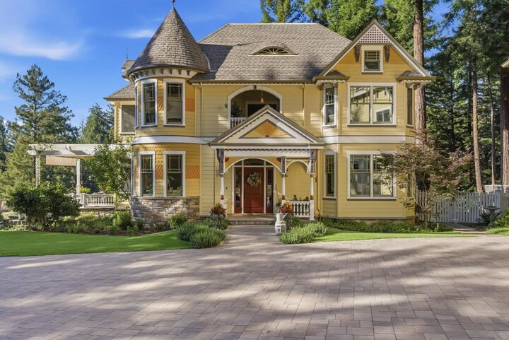 Property Photo: 24431 Soquel San Jose Road CA 95033