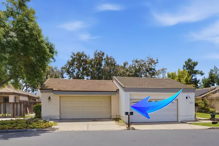 Property Photo:  1853 Cathedral Gln  CA 92029 
