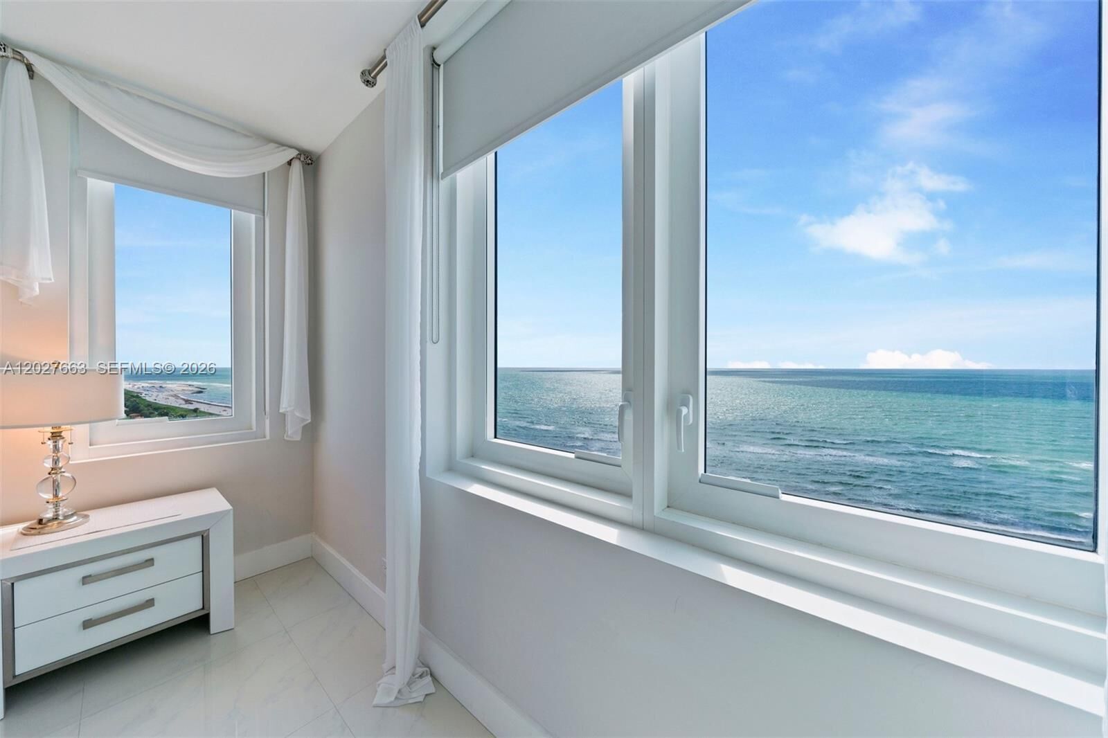Property Photo: 2301 Collins Ave 1210 FL 33139