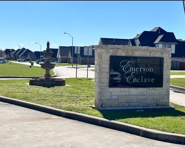Property Photo: 3250 Yasmine Dior Street TX 77705