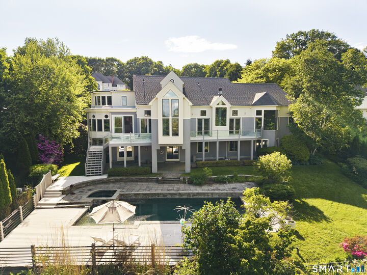 Property Photo: 46 Balfour Drive CT 06117