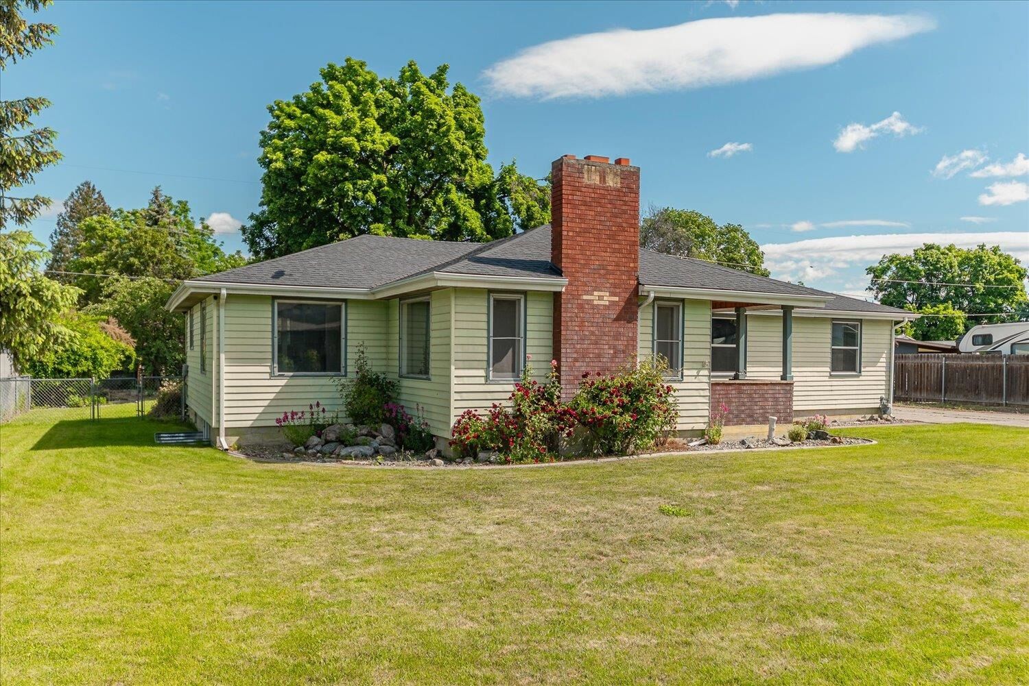 Property Photo: 8121 E Marietta Ave WA 99212