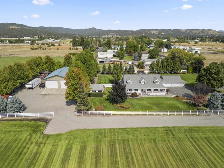 Property Photo: 3333 N Ashton Rd WA 99027