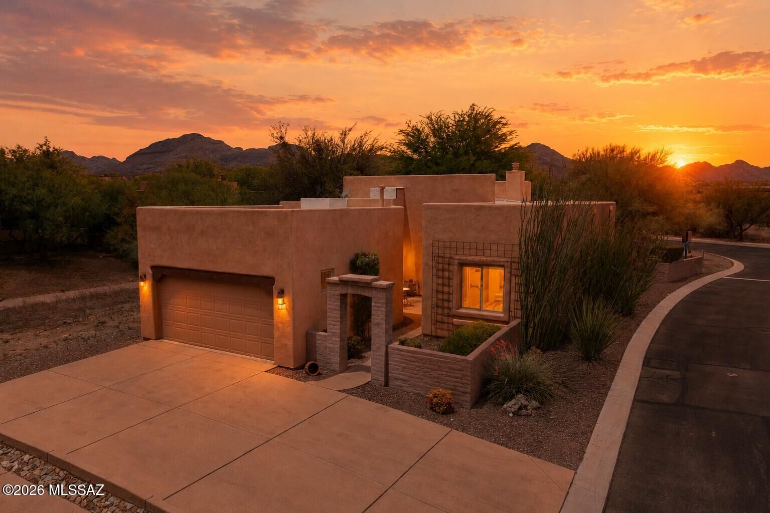 Property Photo:  123 Geary Road  AZ 85646 