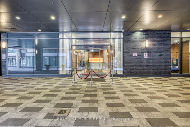 Property Photo: 295 Adelaide Street W 1306 ON M5V 0L4