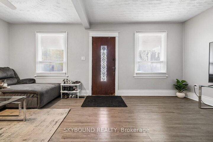 Property Photo: 165 Paling Avenue ON L8H 5J6