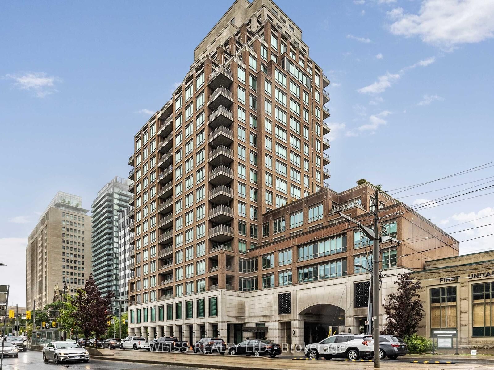 Property Photo:  155 St Clair Avenue W 506  ON M4V 0A1 