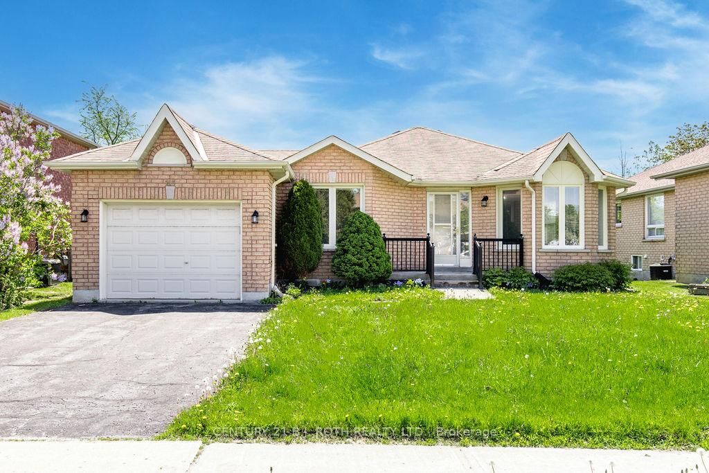 Property Photo:  153 Livingstone Street W  ON L4N 7J7 