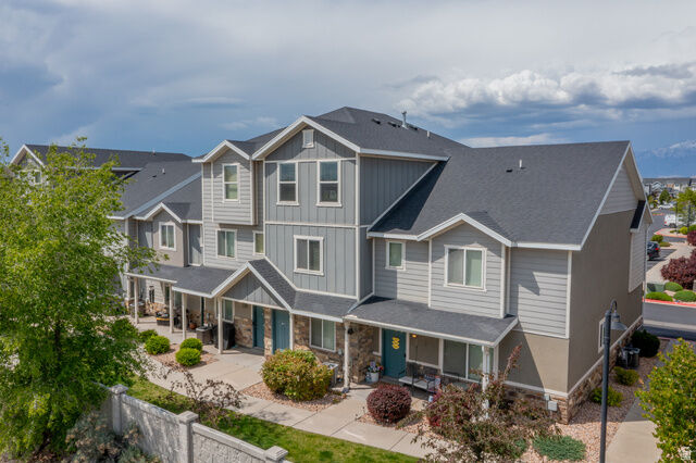 Property Photo:  748 E 125 N  UT 84059 