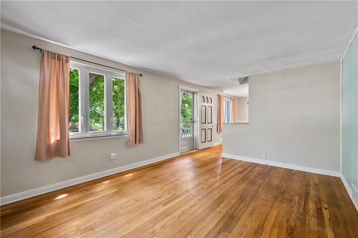 Property Photo: 3210 Thornwood Drive PA 15102