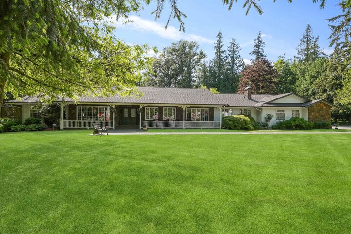 Property Photo: 433 202nd Street BC V2Z 1V7