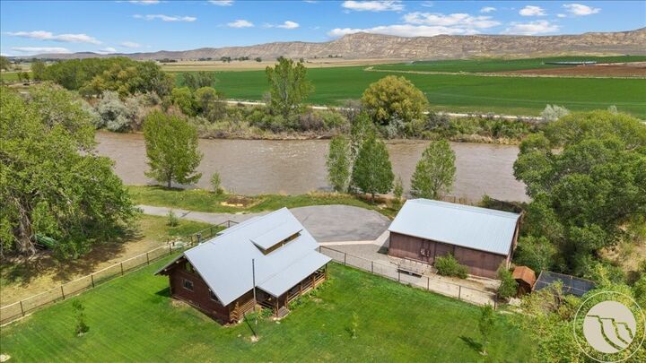 Property Photo:  686 Highway 72  MT 59008 