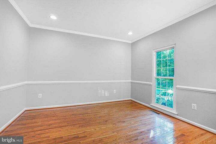 Property Photo: 45530 Grand Central Square VA 20166