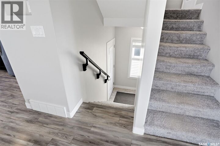 Property Photo:  4077 Delhaye Way  SK S4W 0N3 