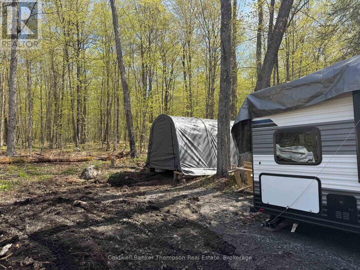 Property Photo: 152 Pettit Lane ON P0A 1M0