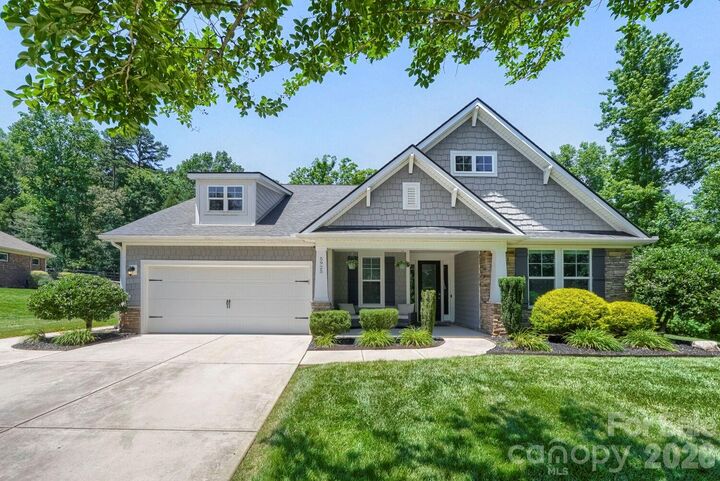 Property Photo: 5925 Gatekeeper Lane NC 28227