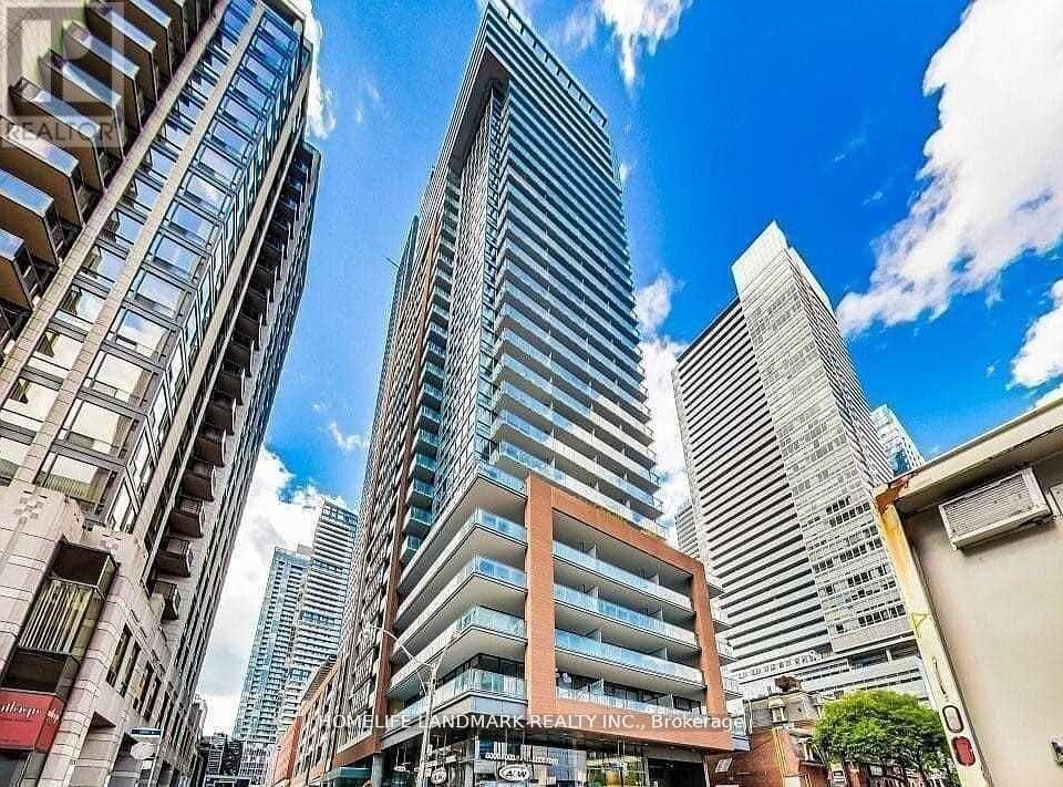 Property Photo:  8 Mercer Street  ON M5V 0C4 