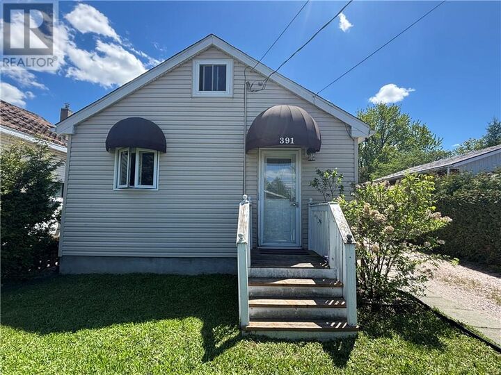 Property Photo: 391 Queen Street ON P3B 2K5