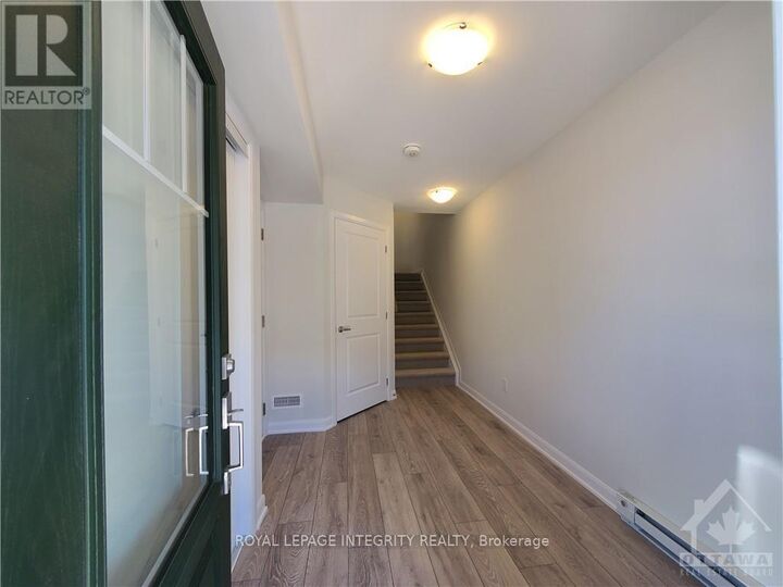 Photo de la propriété: 904 Lixnaw Court ON K2J 6Y3