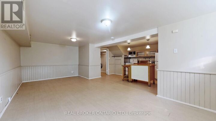 Property Photo:  351 Taylor Mills Drive North  ON L4C 2T8 