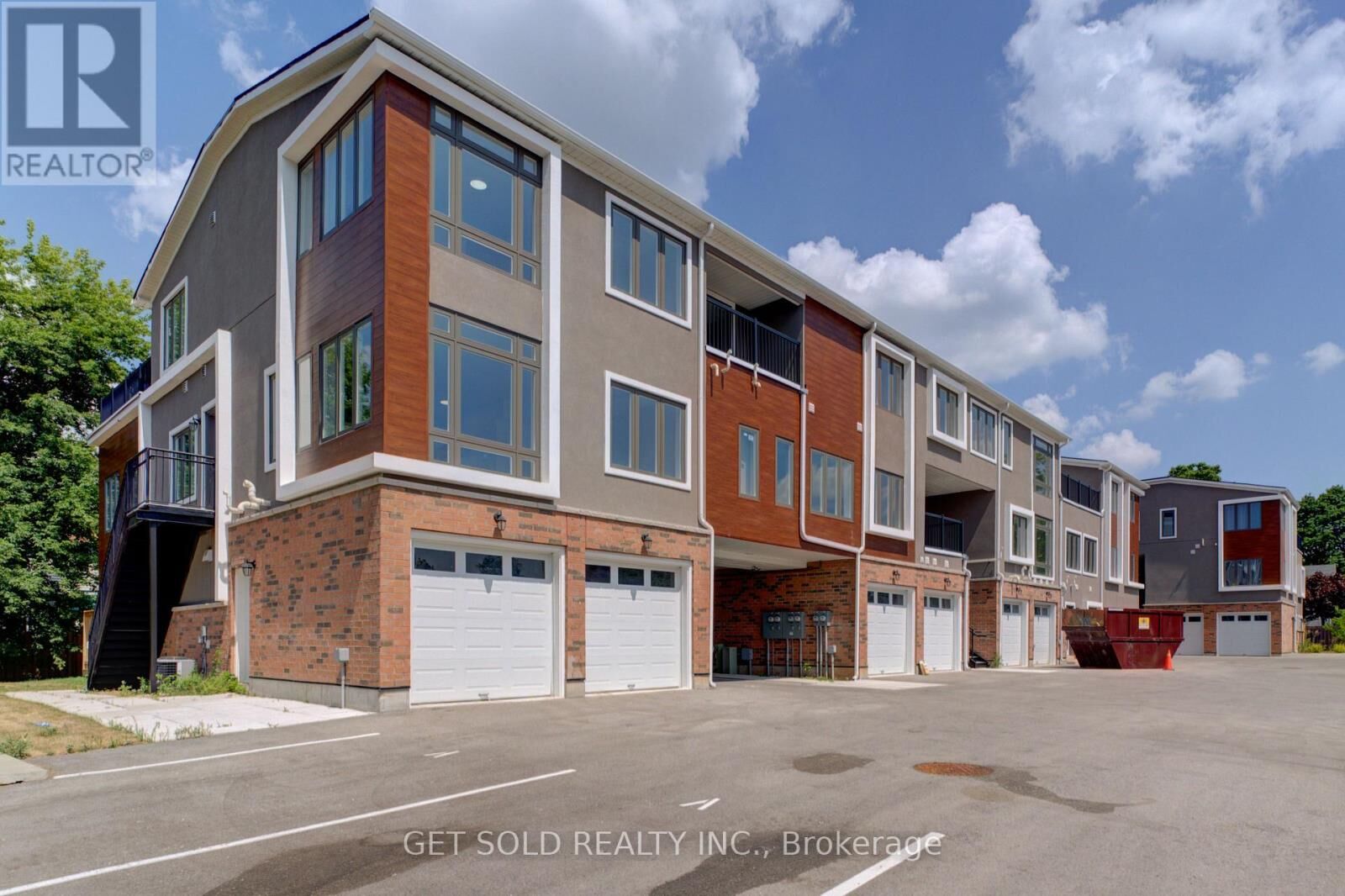 Property Photo: 6701 Thorold Stone Road 9 ON L2J 1B3