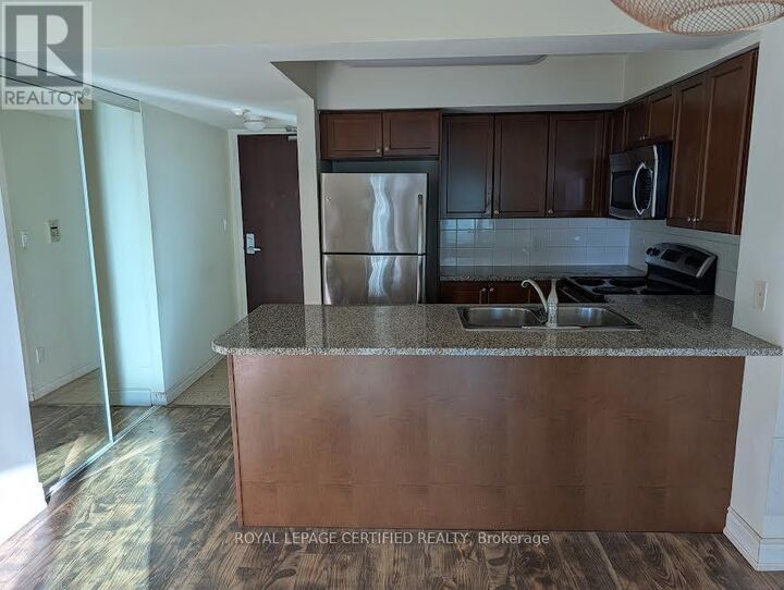 Property Photo: 335 Rathburn Road 1803 ON L5B 0C8