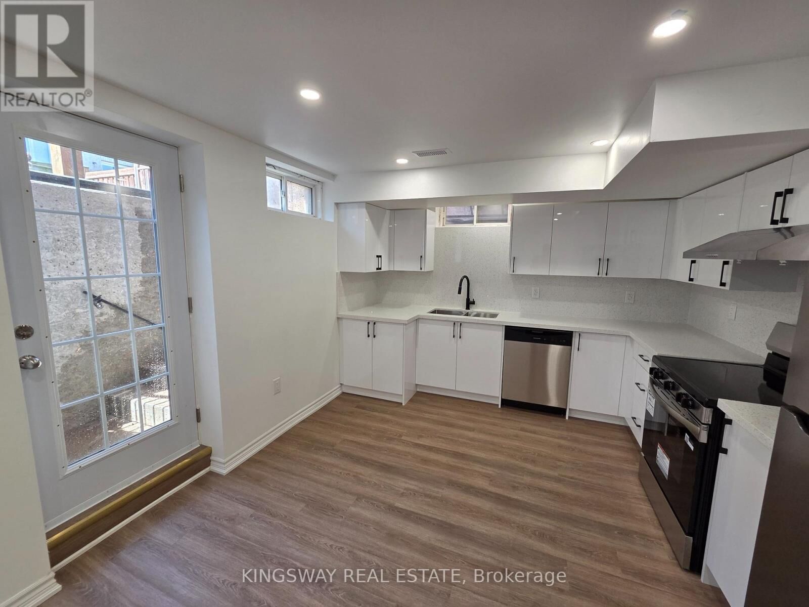 Property Photo: 839 Miltonbrook Crescent Basement ON L9T 8N2