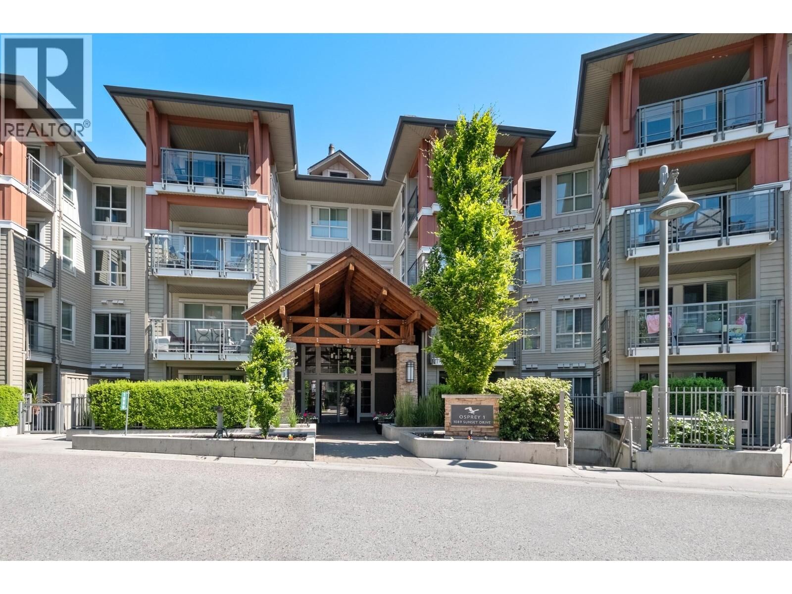 Property Photo:  1089 Sunset Drive 402  BC V1Y 9Z3 