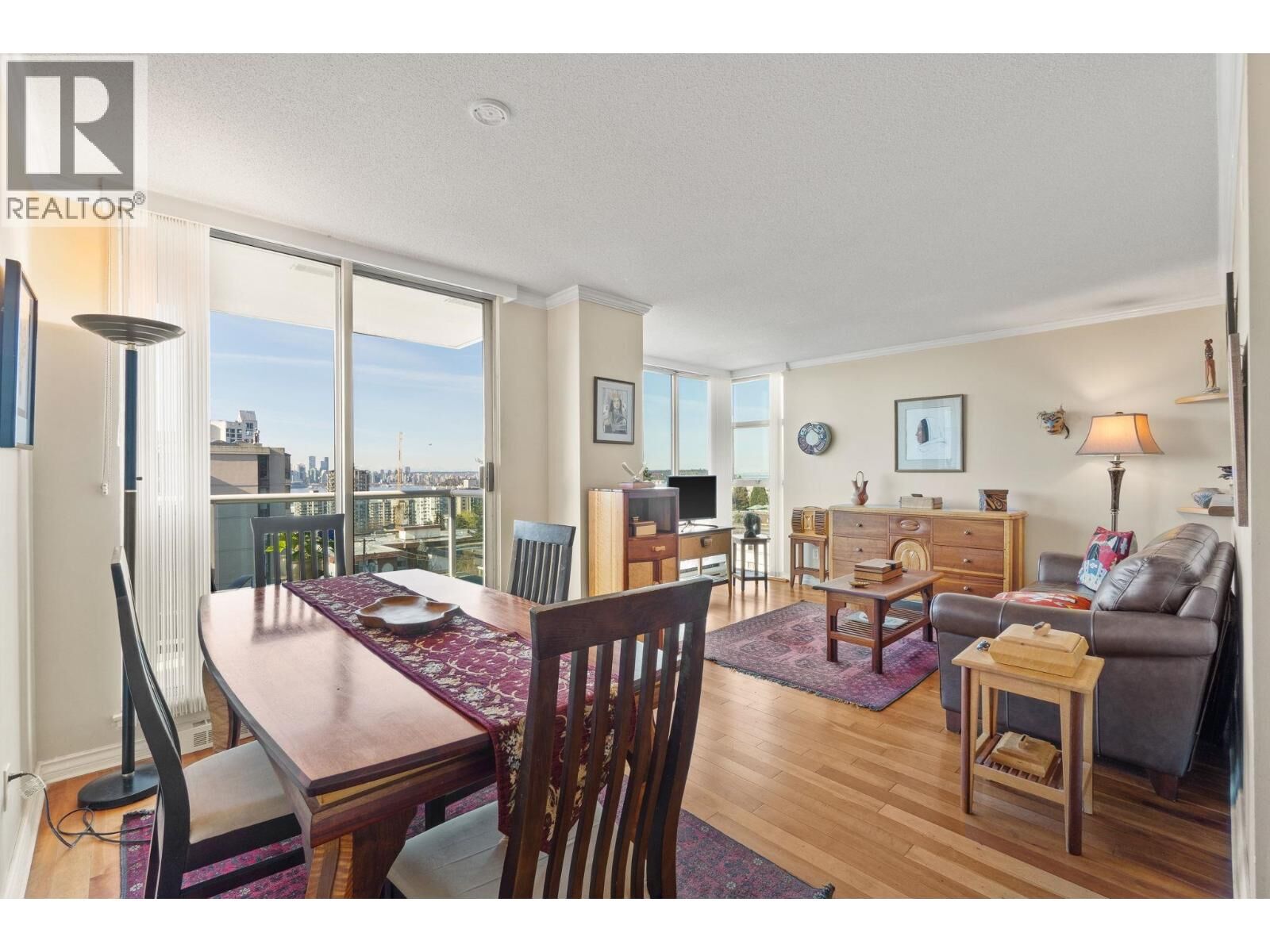 Property Photo: 567 Lonsdale Avenue 602 BC V7M 2G6