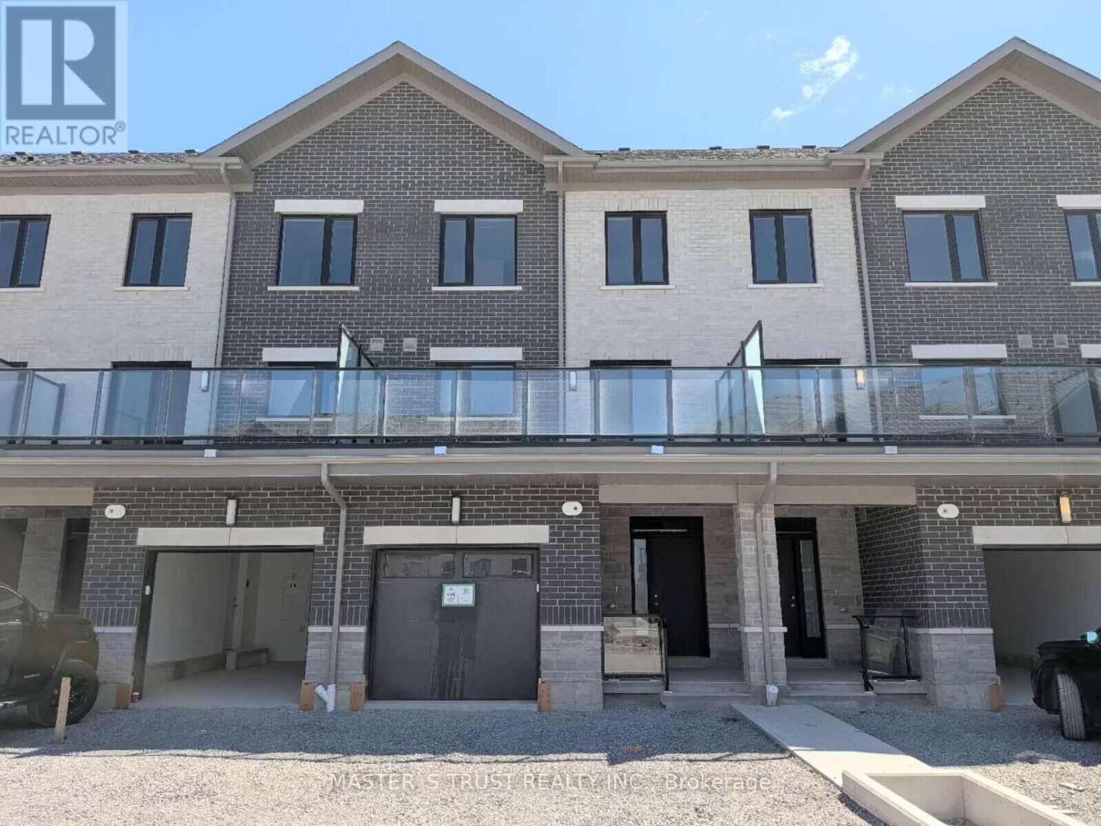 Property Photo: 110 Grimsby Lane ON L4S 0R1