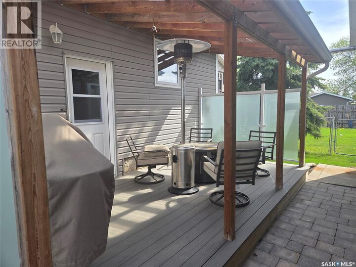 Property Photo:  754 Golburn Crescent  SK S0E 1T0 