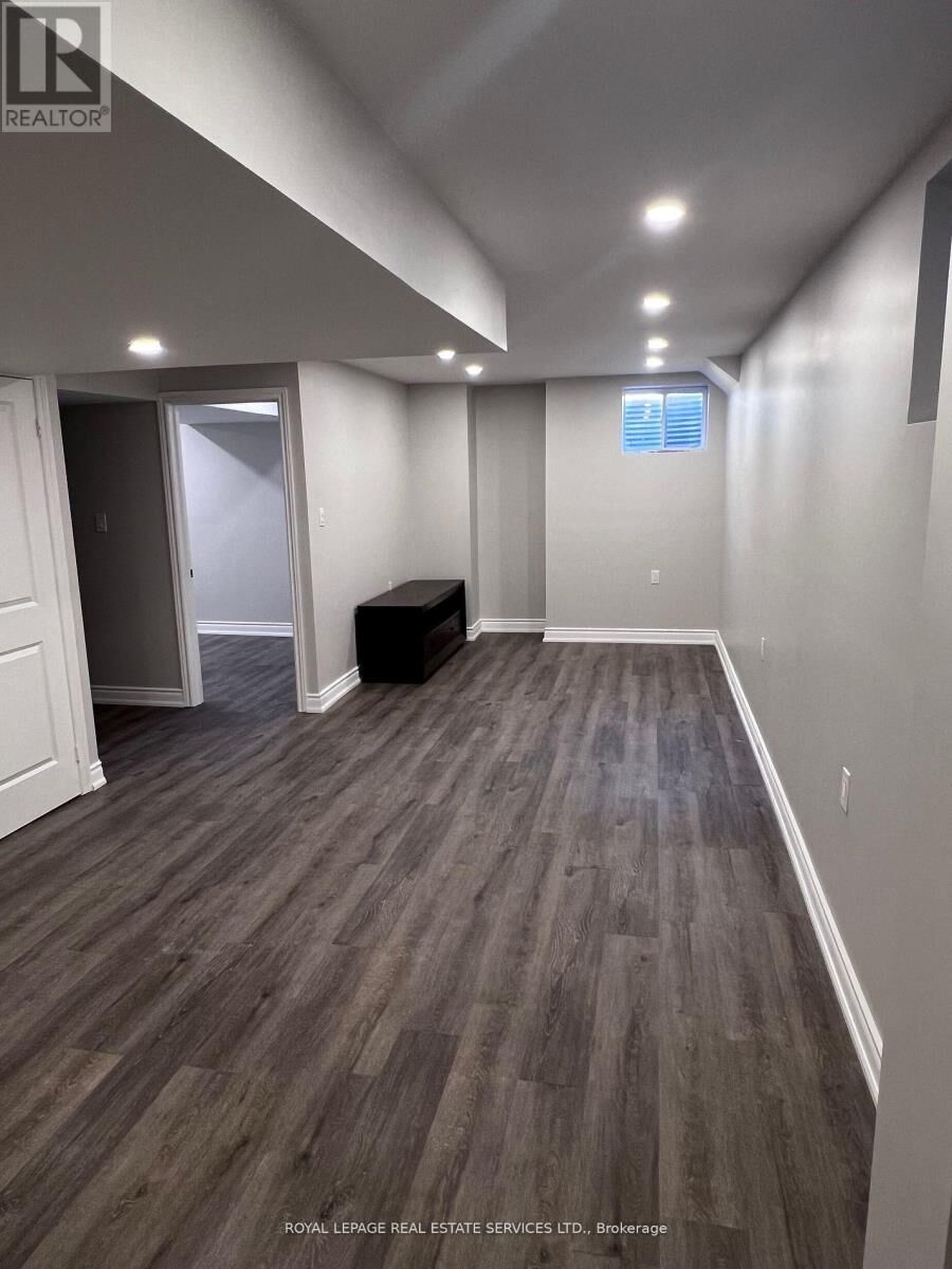 Property Photo: 600 Boyd Lane ON L9E 1W6