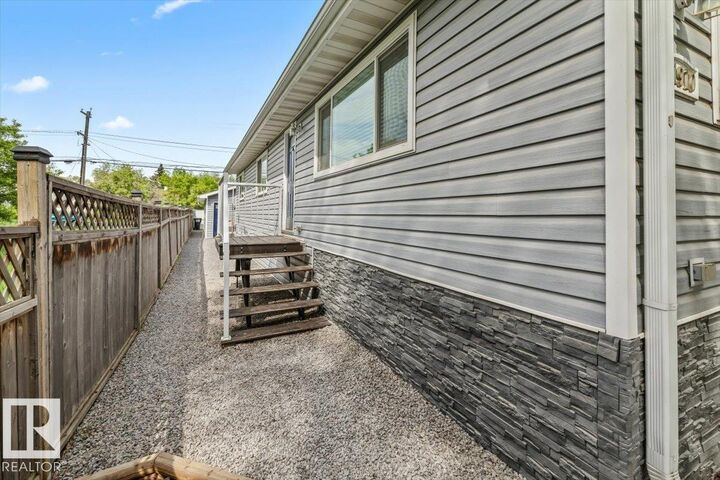 Property Photo:  11910 95 Street NW  AB T5G 1R5 
