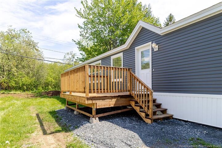 Photo de la propriété: 16 Tamarack Drive NB E3B 6T1
