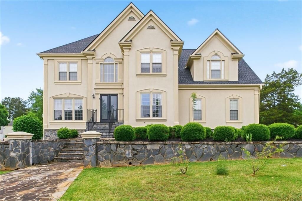 Property Photo: 253 Chestnut Lake Way GA 30047