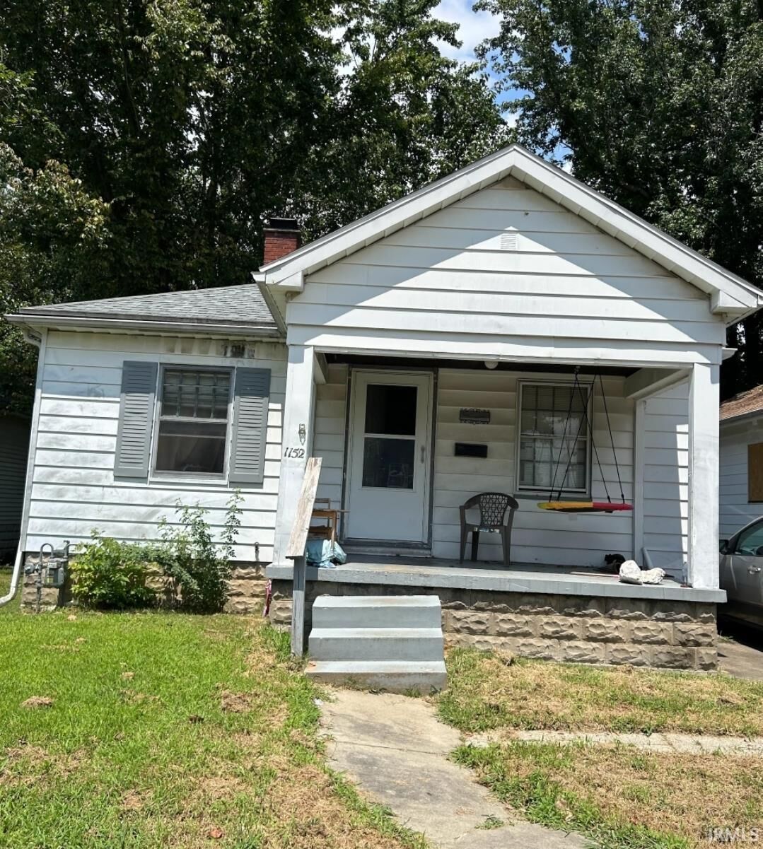 Property Photo: 1152 Covert Avenue IN 47714